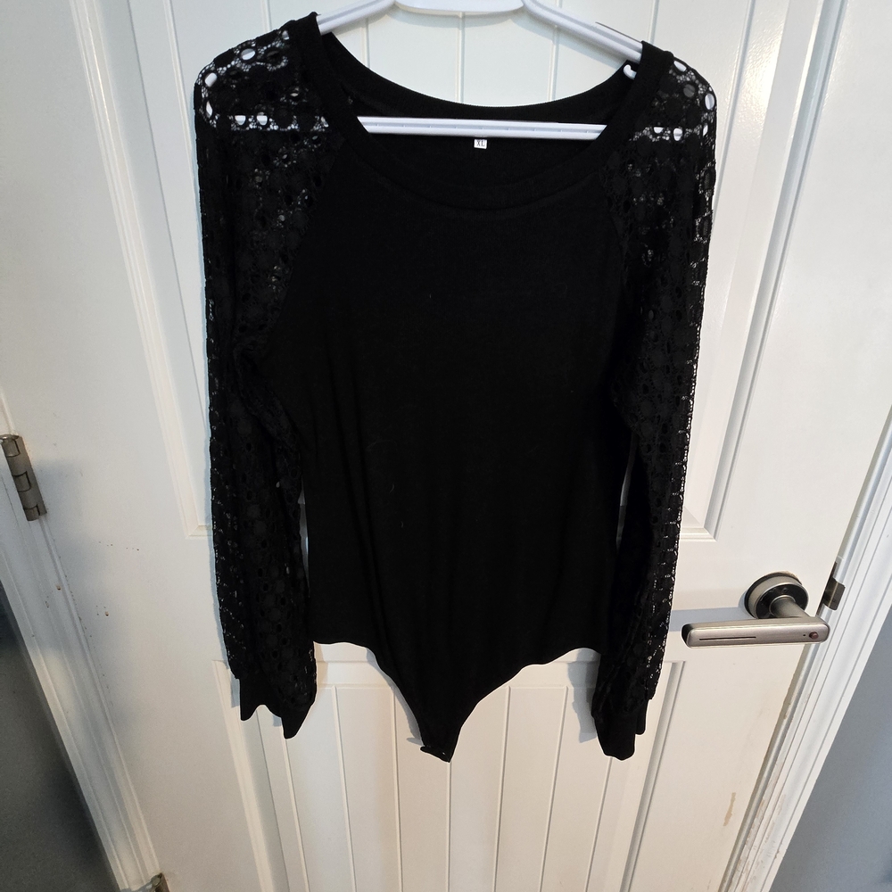 Unk Brand Black Lace Sleeve Bodysuit